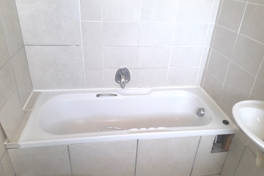 To Let 0 Bedroom Property for Rent in Maitland Western Cape